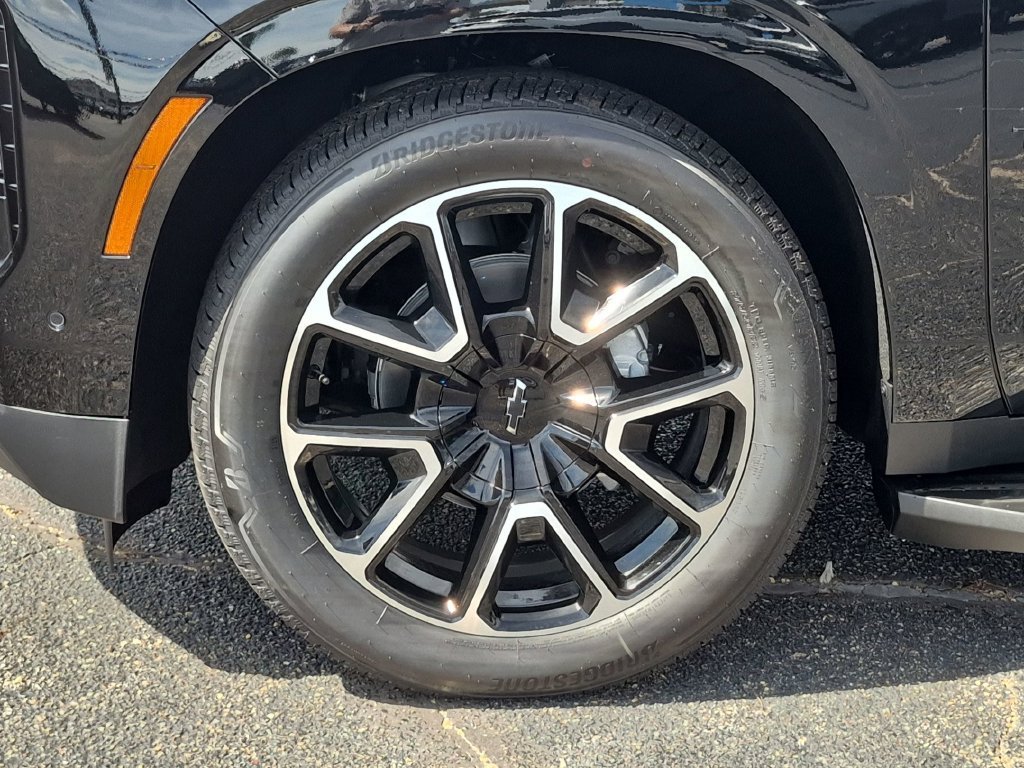 2026 Chevrolet Tahoe RST - Photo 11