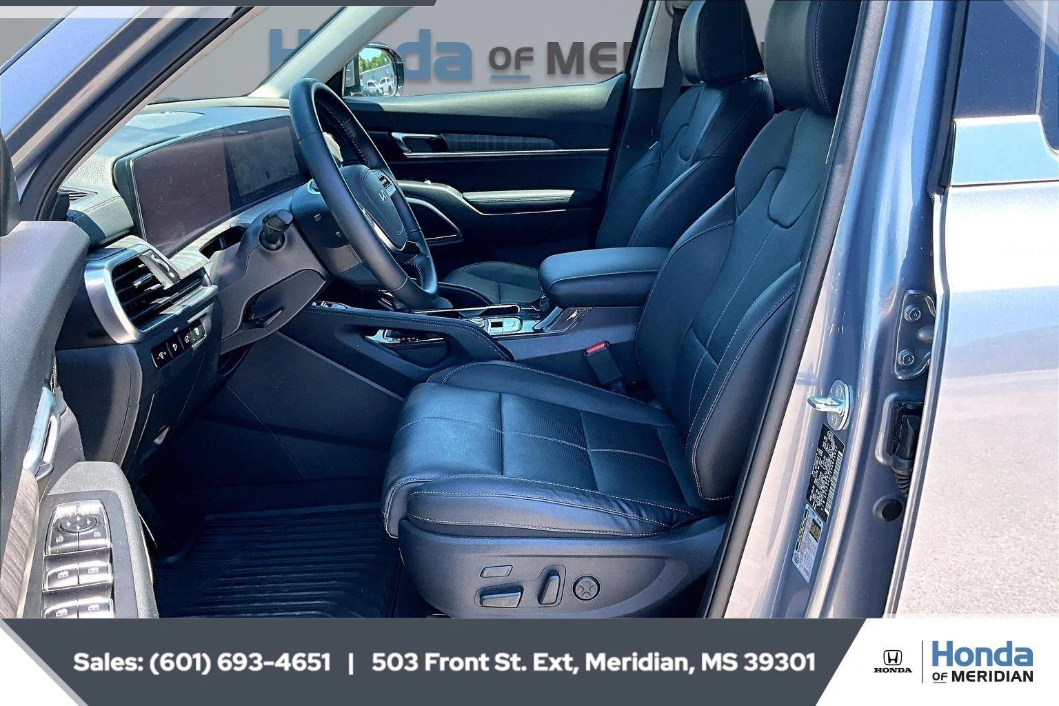 Used 2025 Everlasting Silver Kia SX image 18
