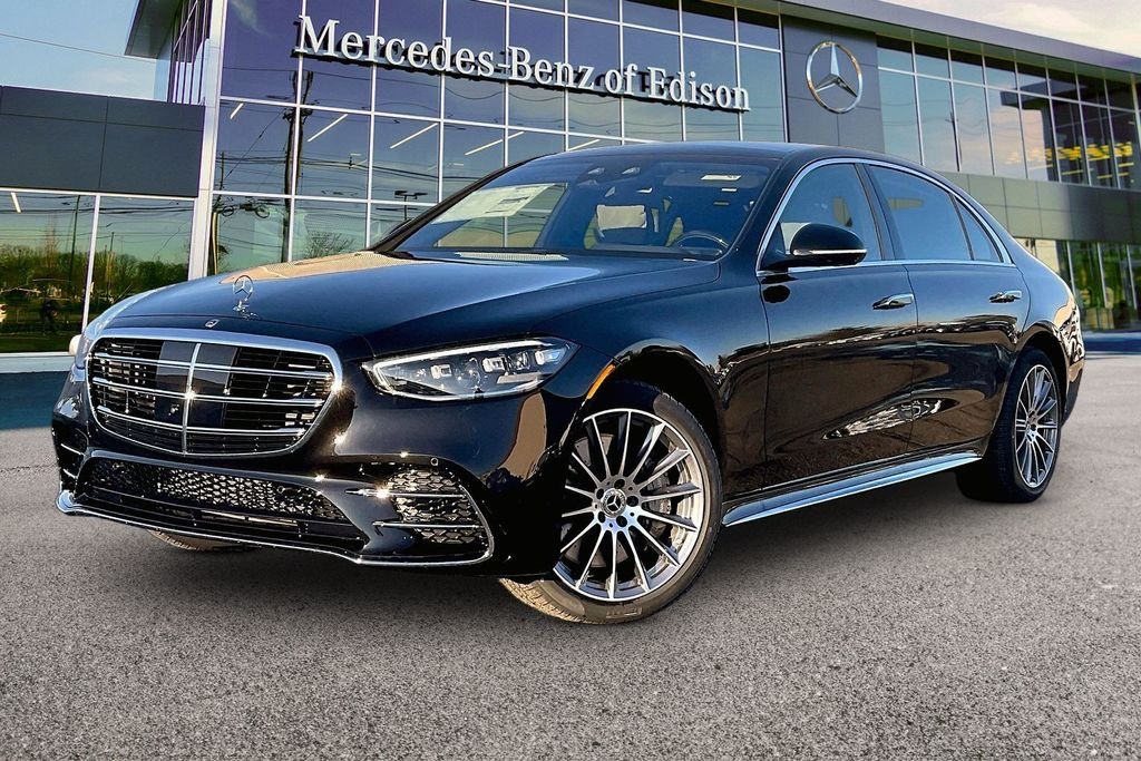 New 2026 Obsidian Black Metallic Mercedes-Benz S 580 image 2