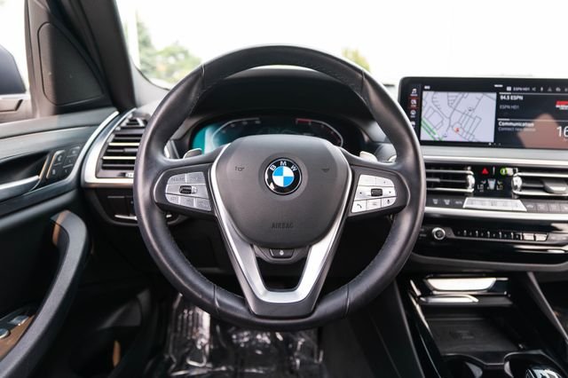 Used 2023 Jet Black BMW xDrive30i image 17