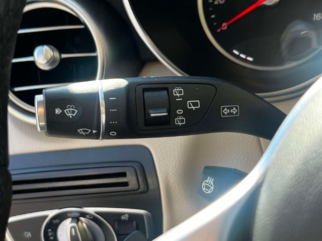 Certified Used 2022 Black Mercedes-Benz GLC 300 image 26