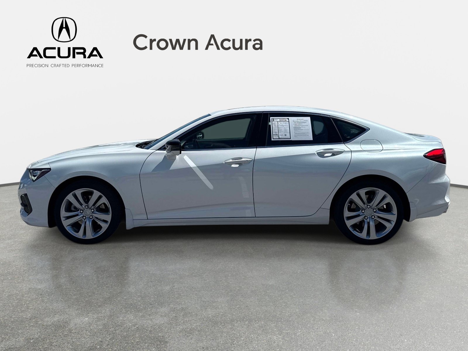 Used 2023 Platinum White Acura w/Technology Package image 2