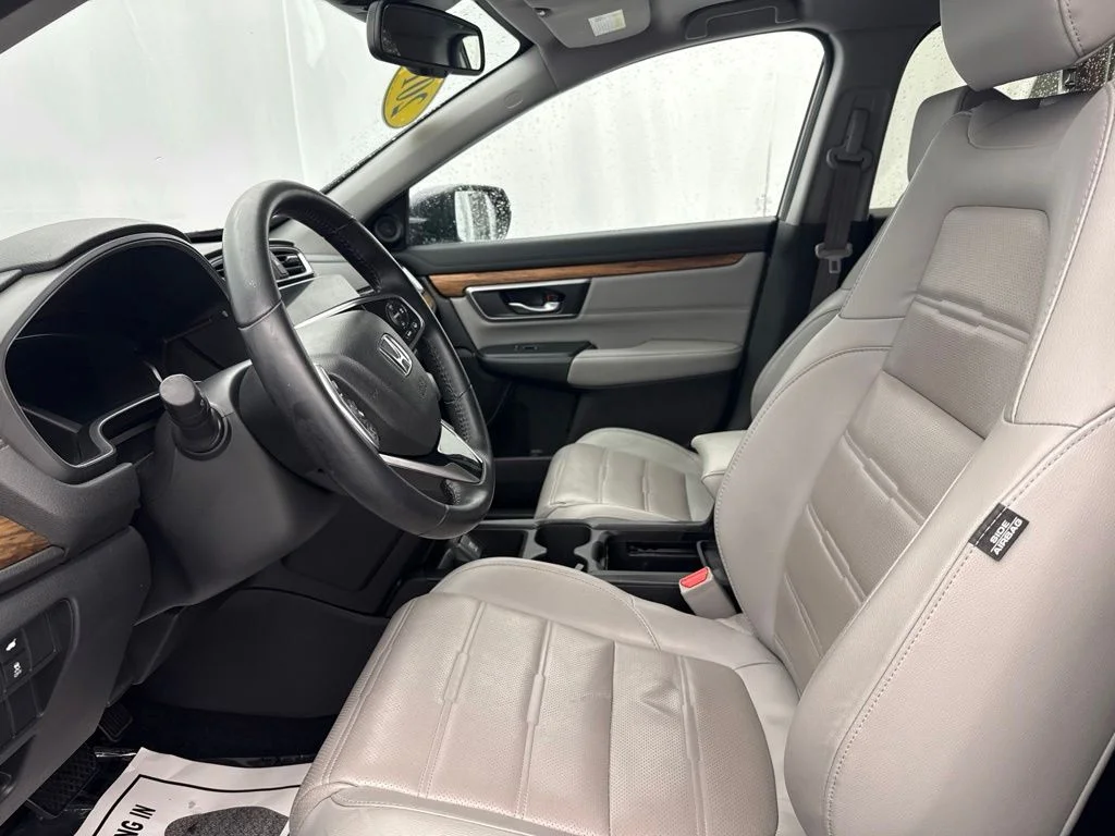 Used 2018  Honda EX-L image 17
