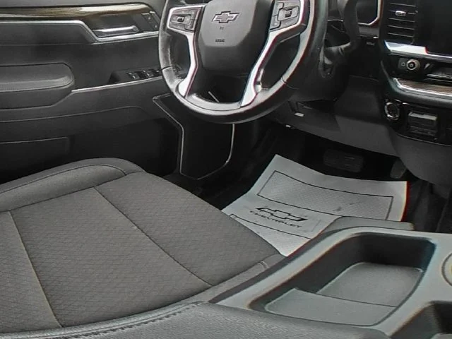 Used 2026 White Chevrolet RST image 38