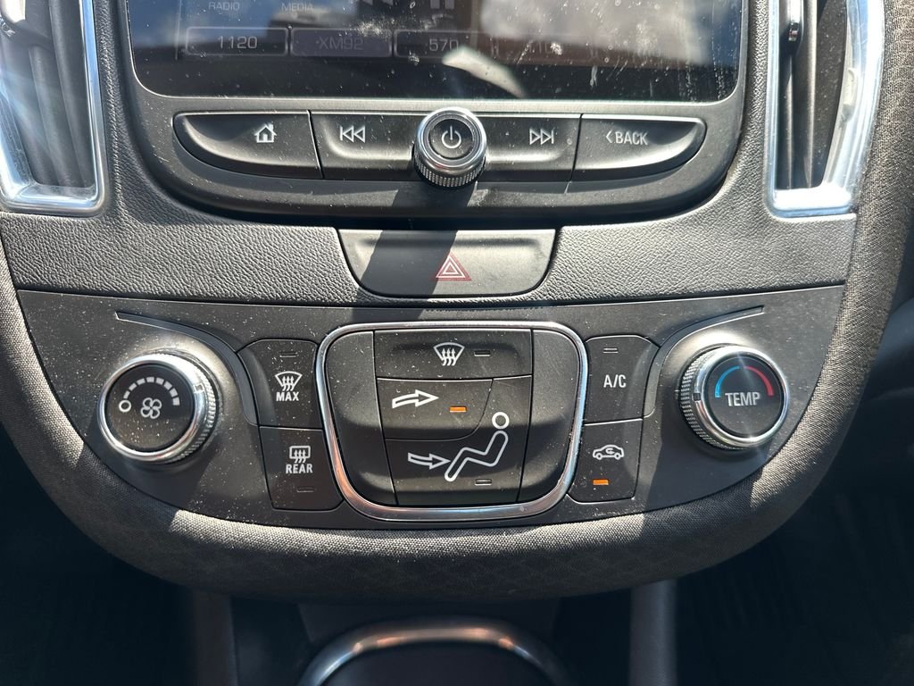 Used 2018 Black Chevrolet LT image 43