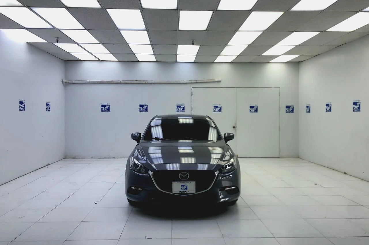 Used 2018 Machine Gray Mazda Sport image 7