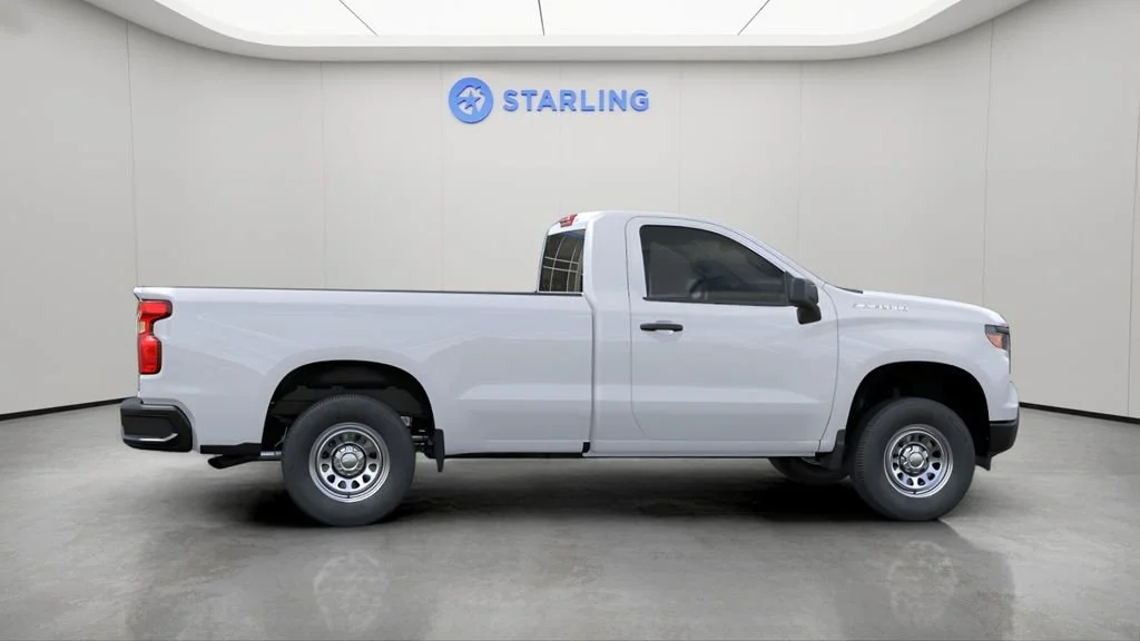 New 2026 Summit White Chevrolet WT image 4