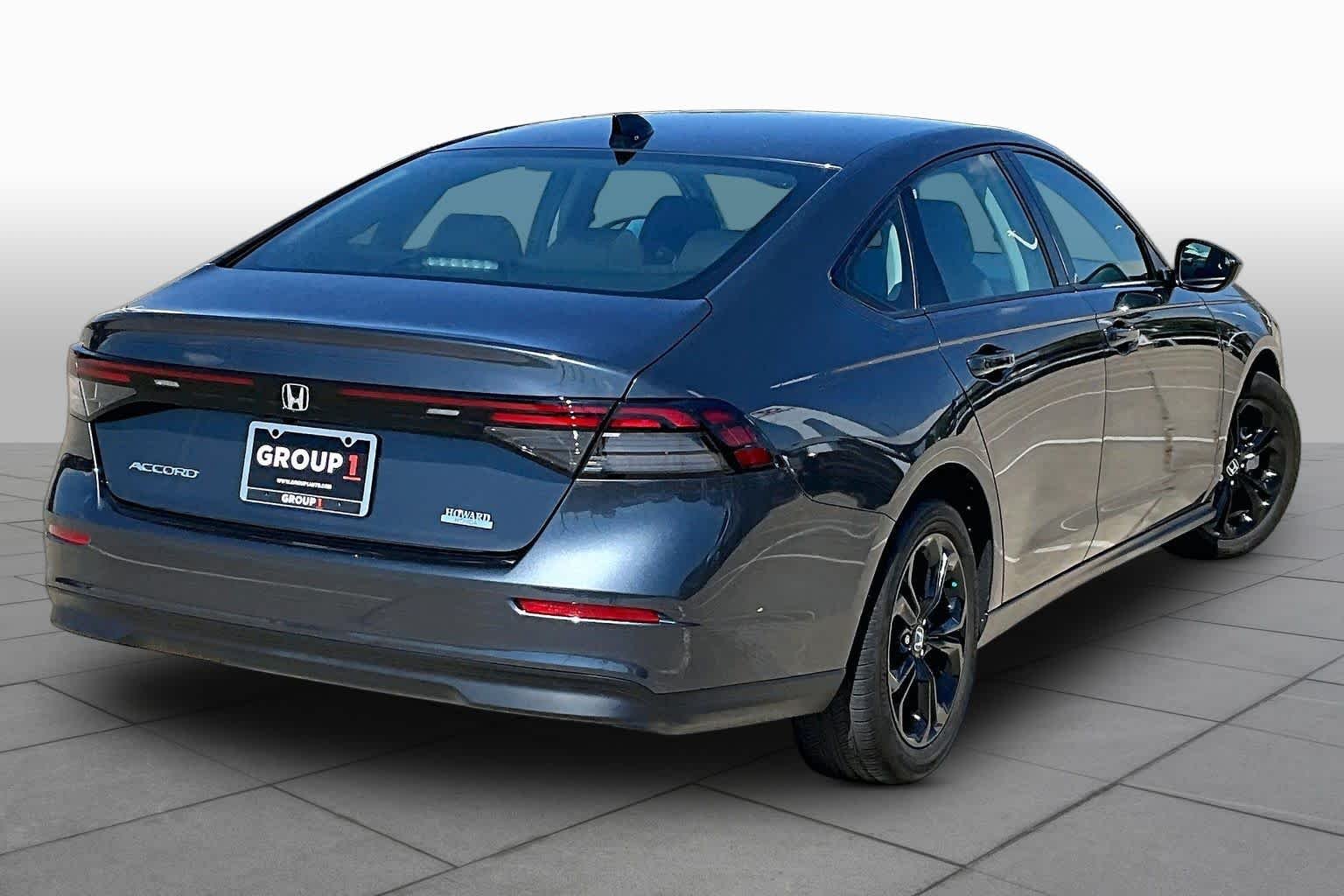 2025 Honda Accord SE - Photo 12