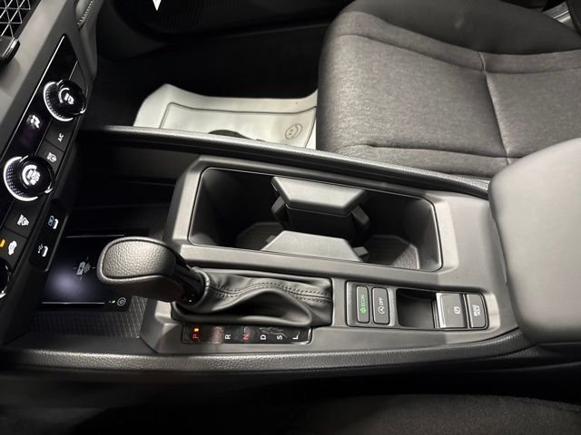 New 2026 Platinum White Pearl Honda LX image 35