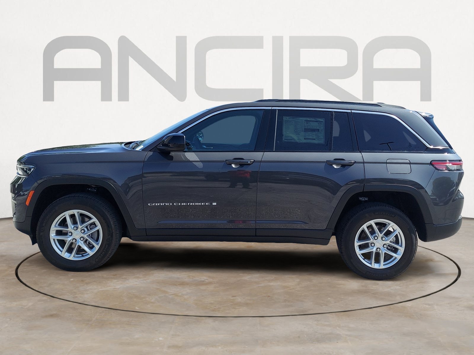 New 2026 Baltic Gray Metallic Clearcoat Jeep Laredo image 7