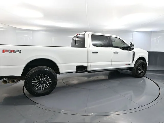 2024 Ford F-350 Super Duty Platinum - Photo 6
