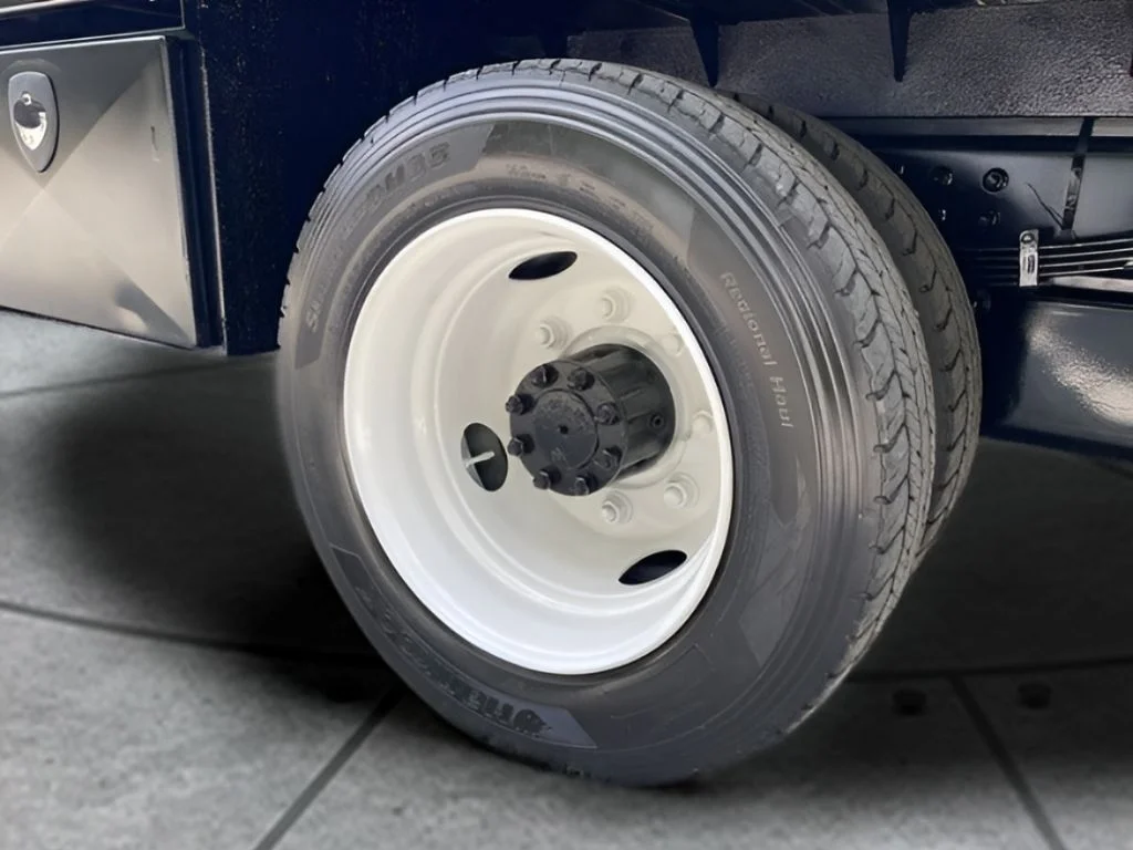 Used 2022 White Chevrolet Work Truck image 67