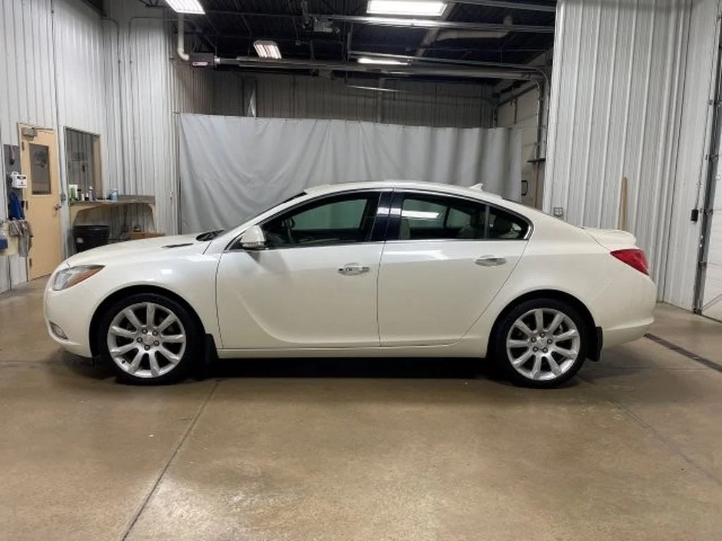 Used 2012 Buick Regal Premium 3 with VIN 2G4GU5GV1C9215779 for sale in Manchester, IA