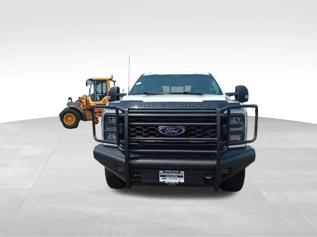 Used 2024 Oxford White Ford XL image 9