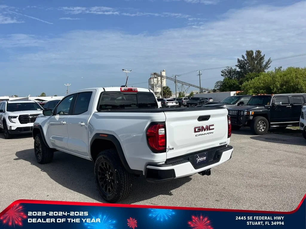 New 2026 Summit White GMC Elevation image 5