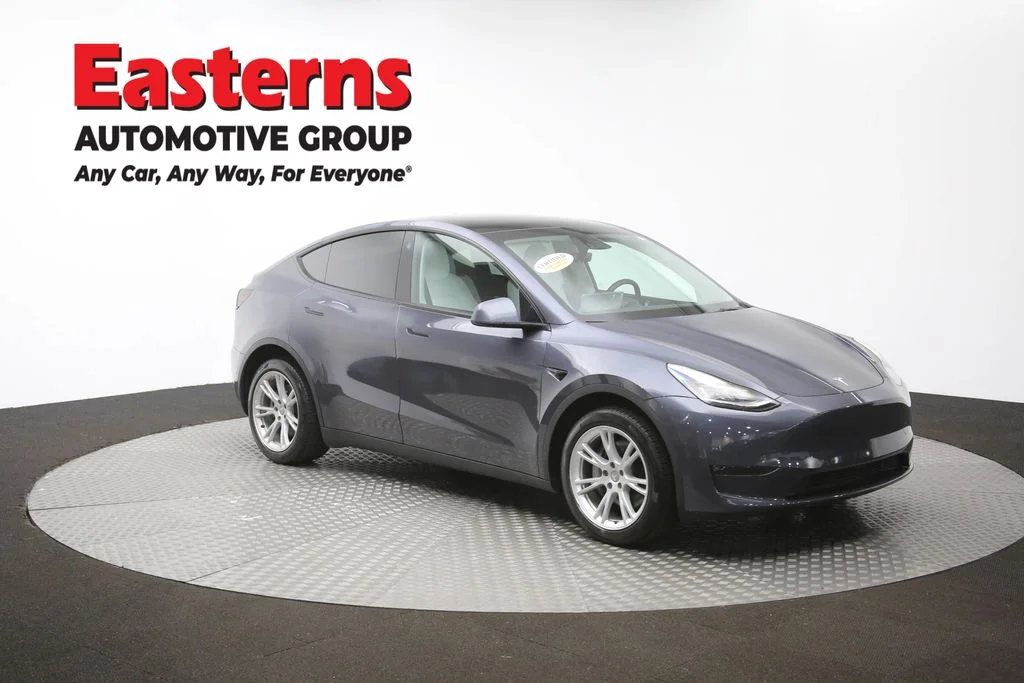 Used 2022 Gray Tesla Long Range image 43