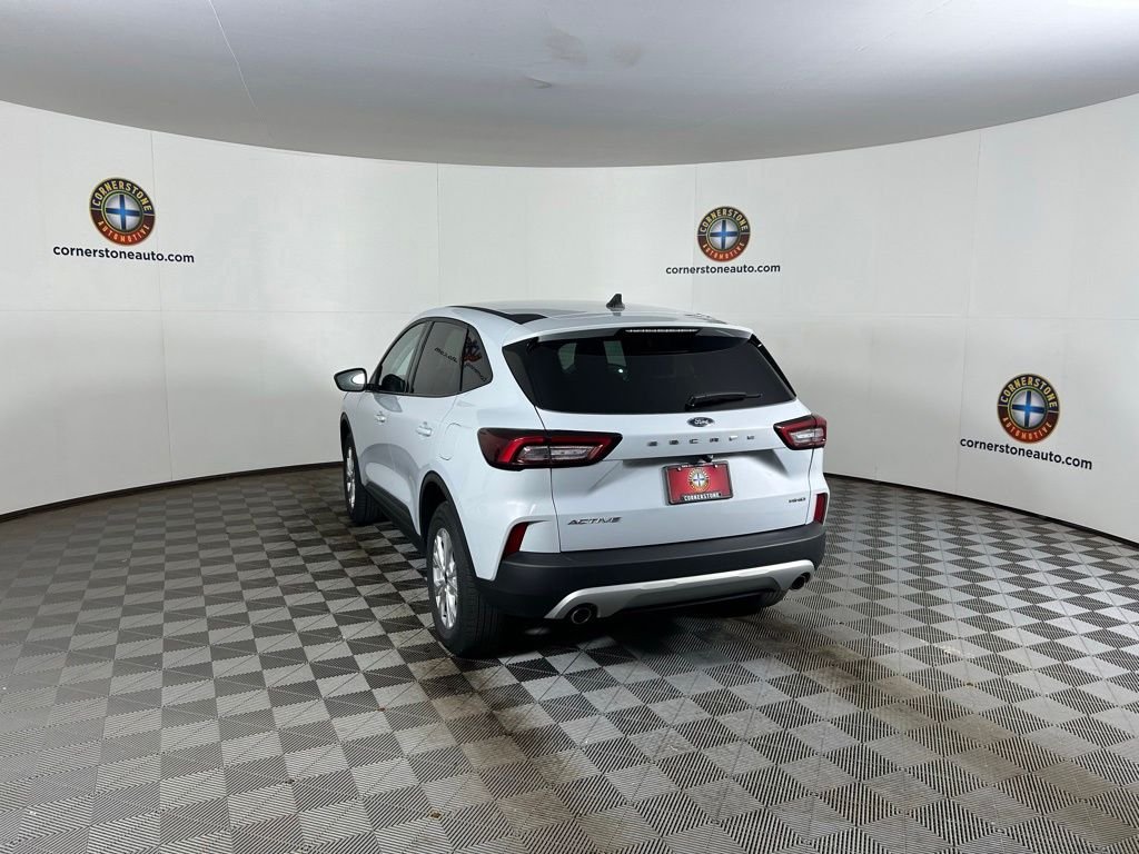Used 2025 Silver Ford Active image 21