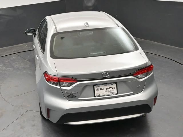 Used 2022 Silver Toyota LE image 31