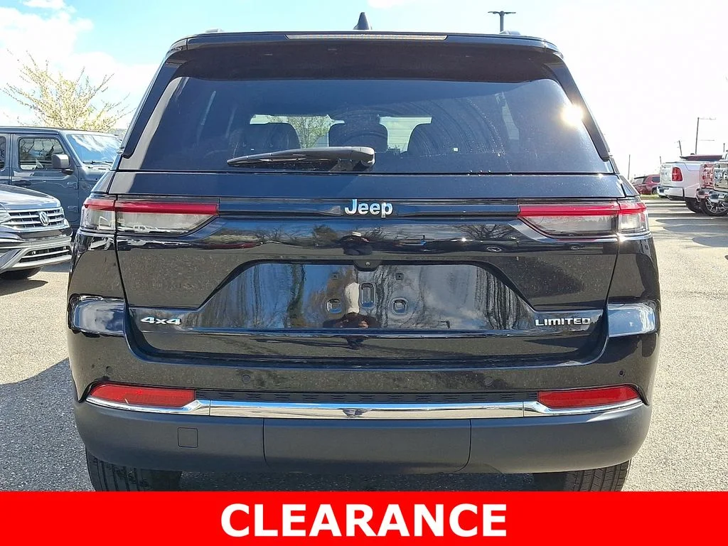 Certified Used 2023 Black Jeep Limited image 5
