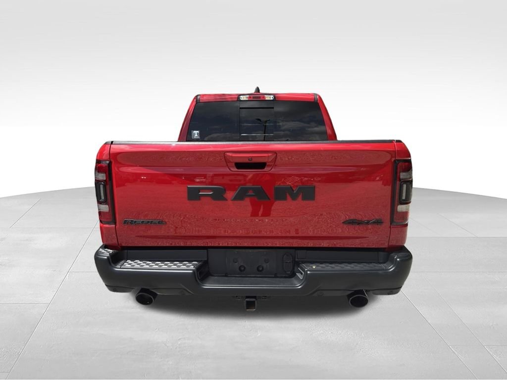 1C6SRFLT4MN516465