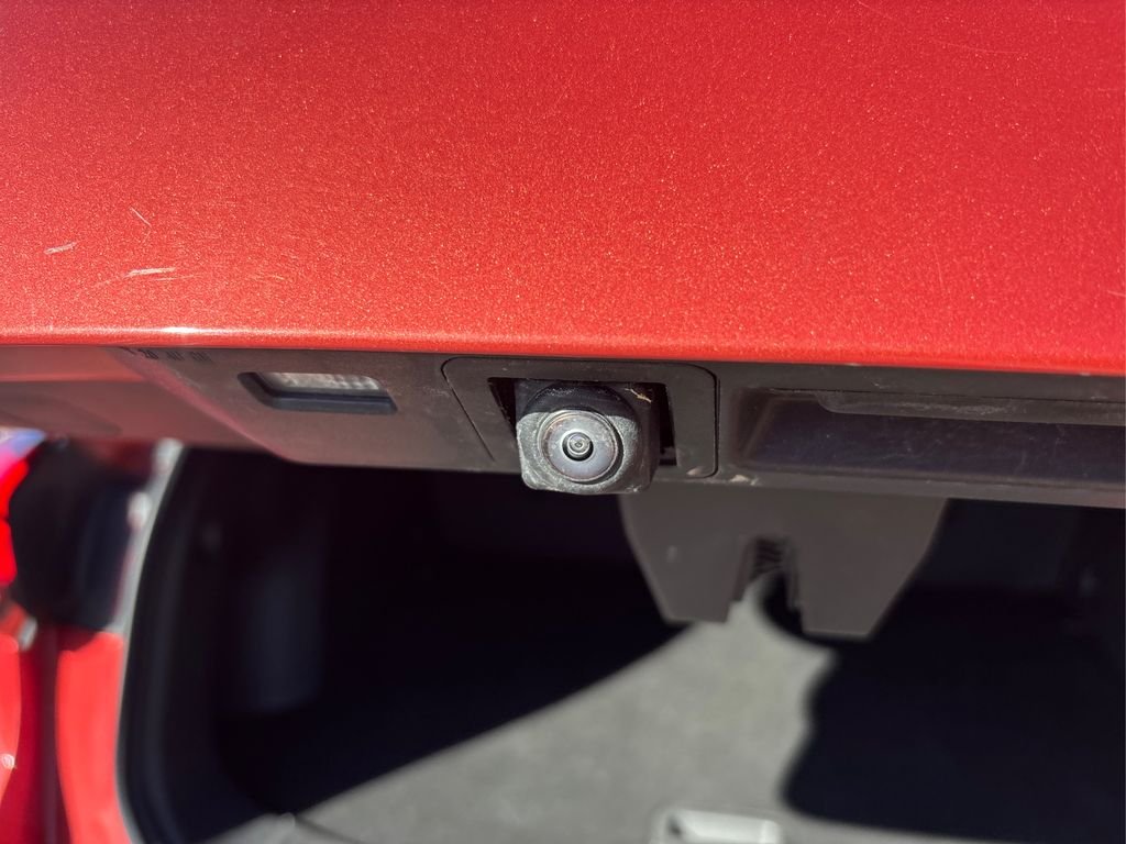 Used 2024 Red Buick Preferred image 15