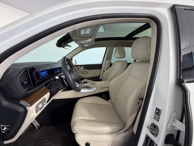 Used 2024 White Mercedes-Benz GLS 450 image 15
