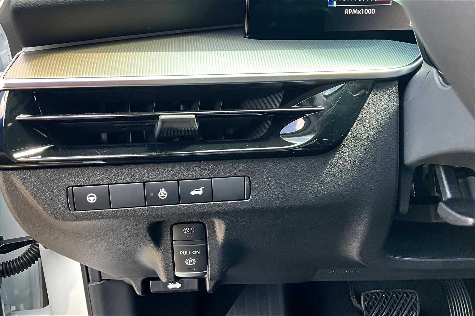 2025 Nissan Murano SL - Photo 15