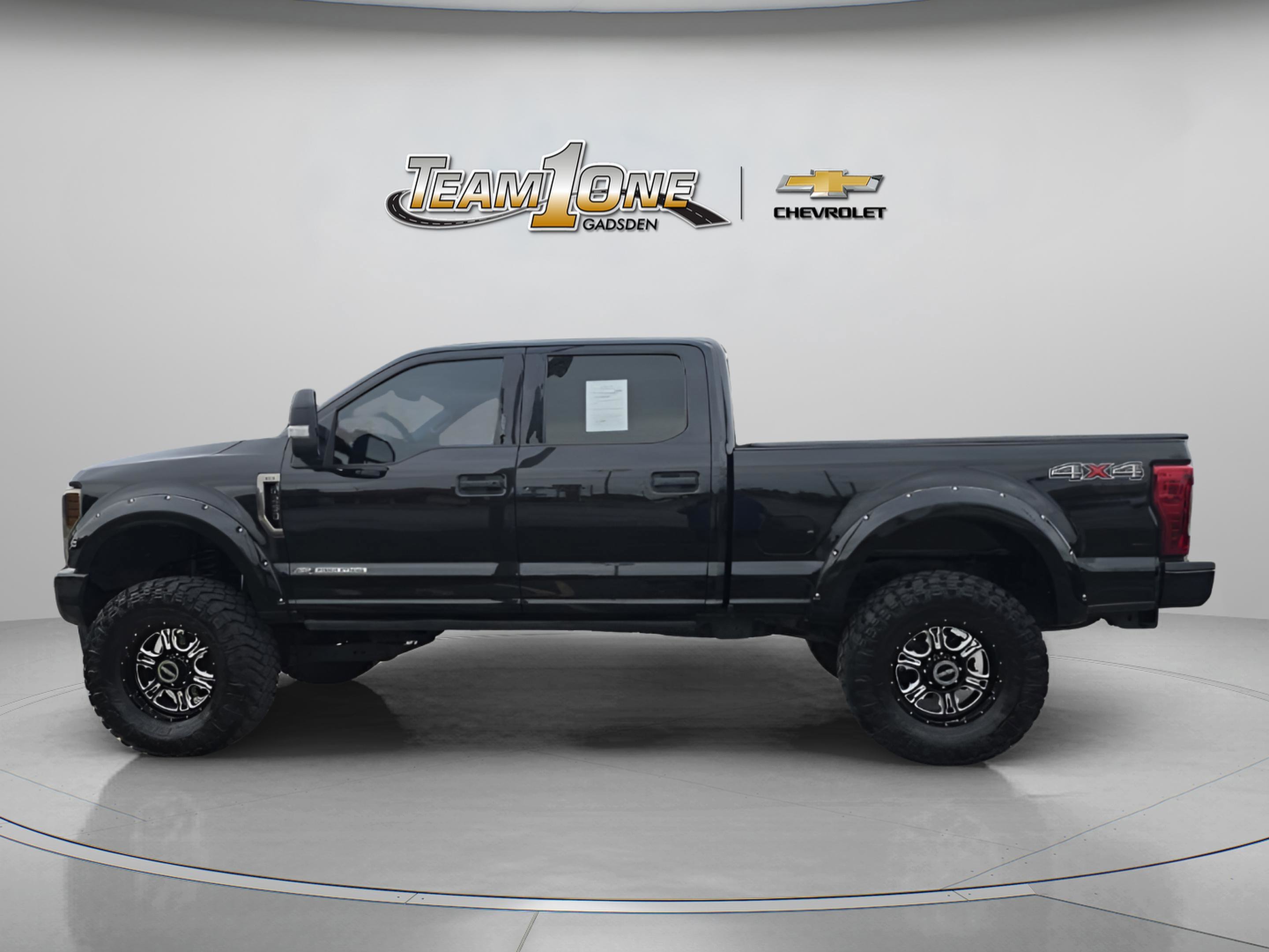 Used 2019 Black Ford XLT image 4