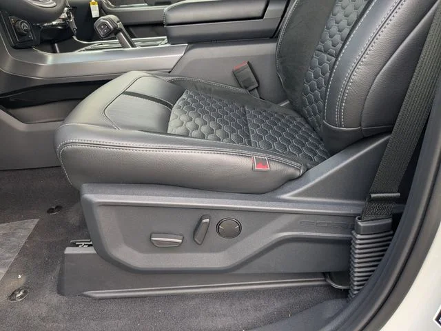 New 2026 Avalanche Ford XLT image 21