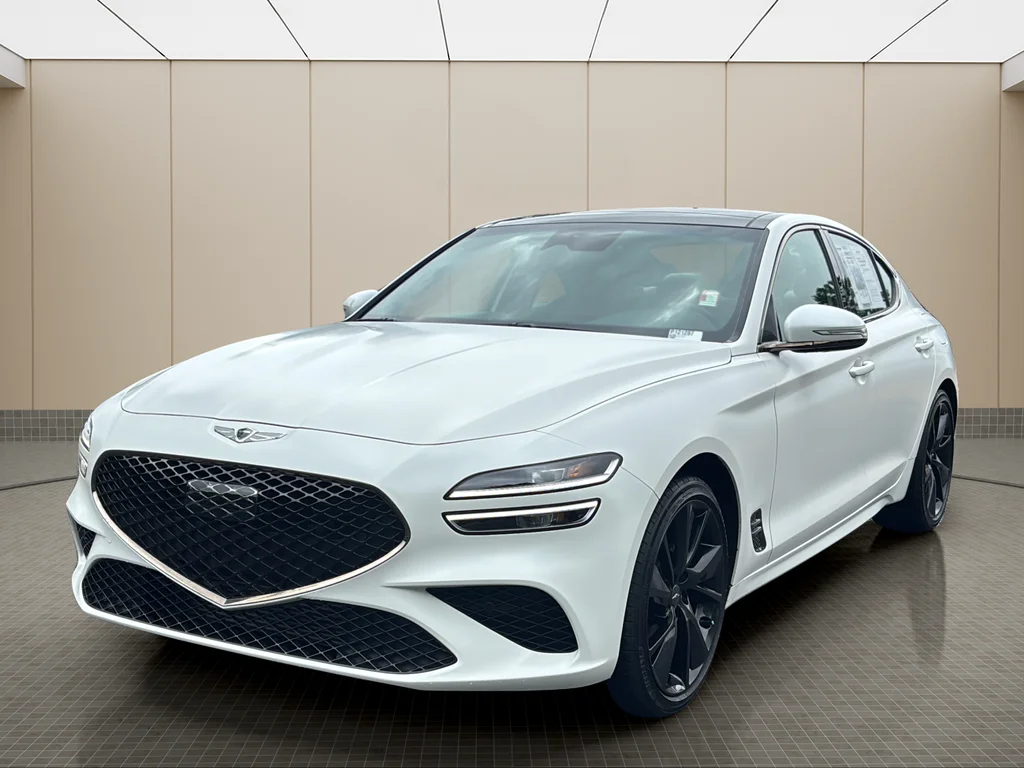 2023 Genesis G70 2.0T Standard AWD's photo