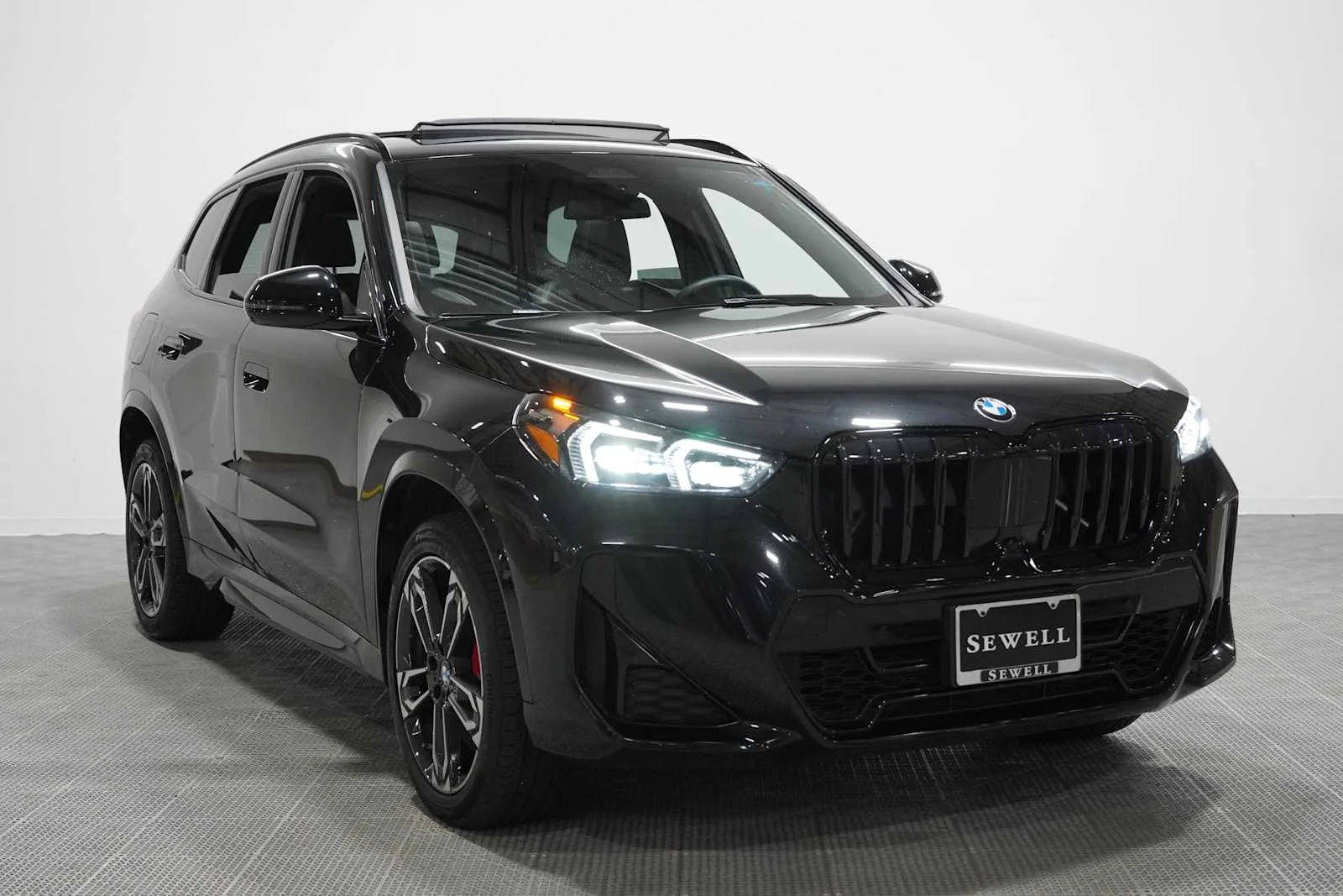 Certified Used 2026 Black Sapphire Metallic BMW xDrive28i image 3