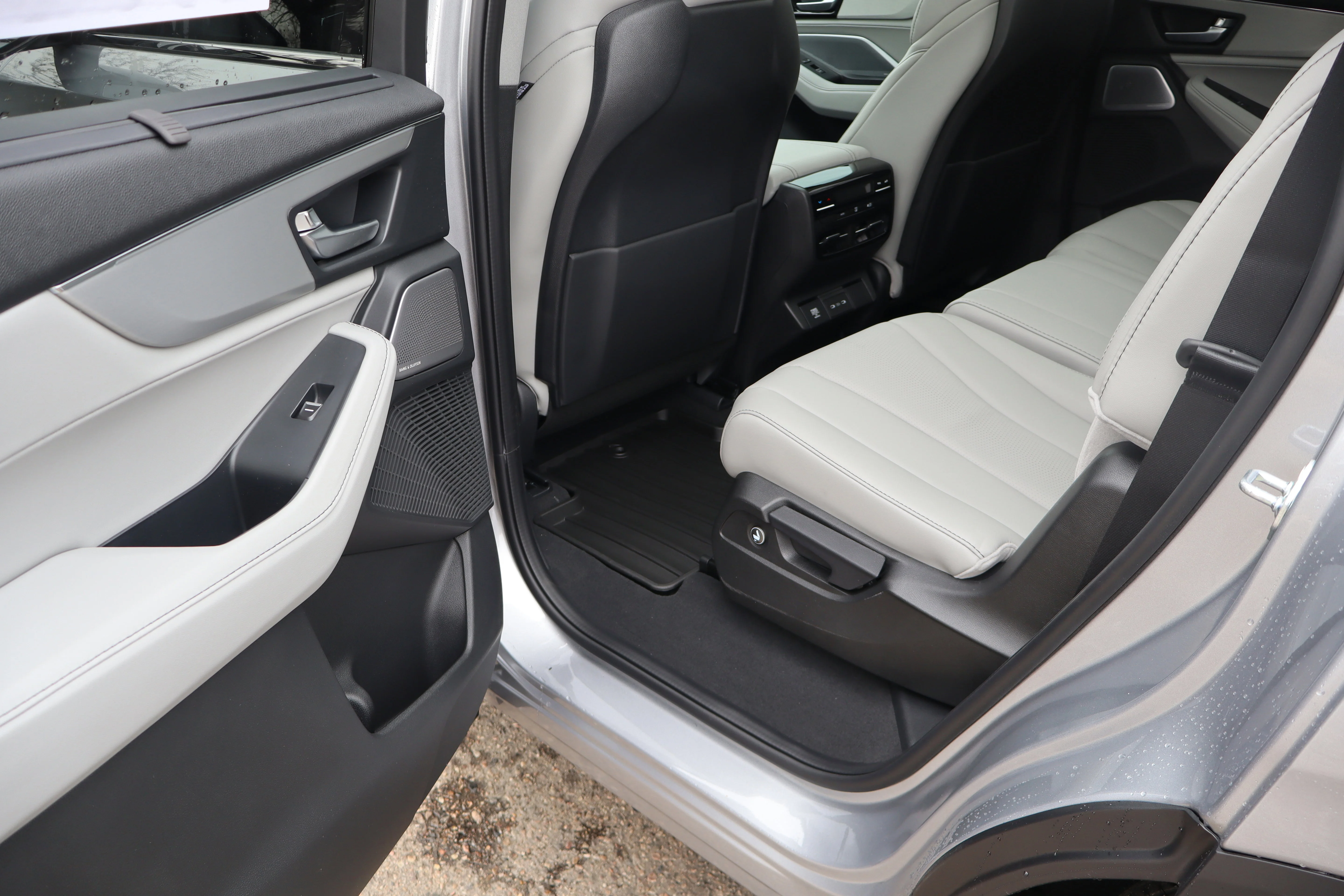 New 2026 Silver Acura w/Technology Package image 26