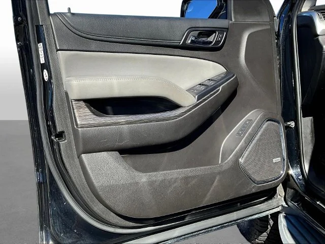 Used 2017 Black Chevrolet LT image 22