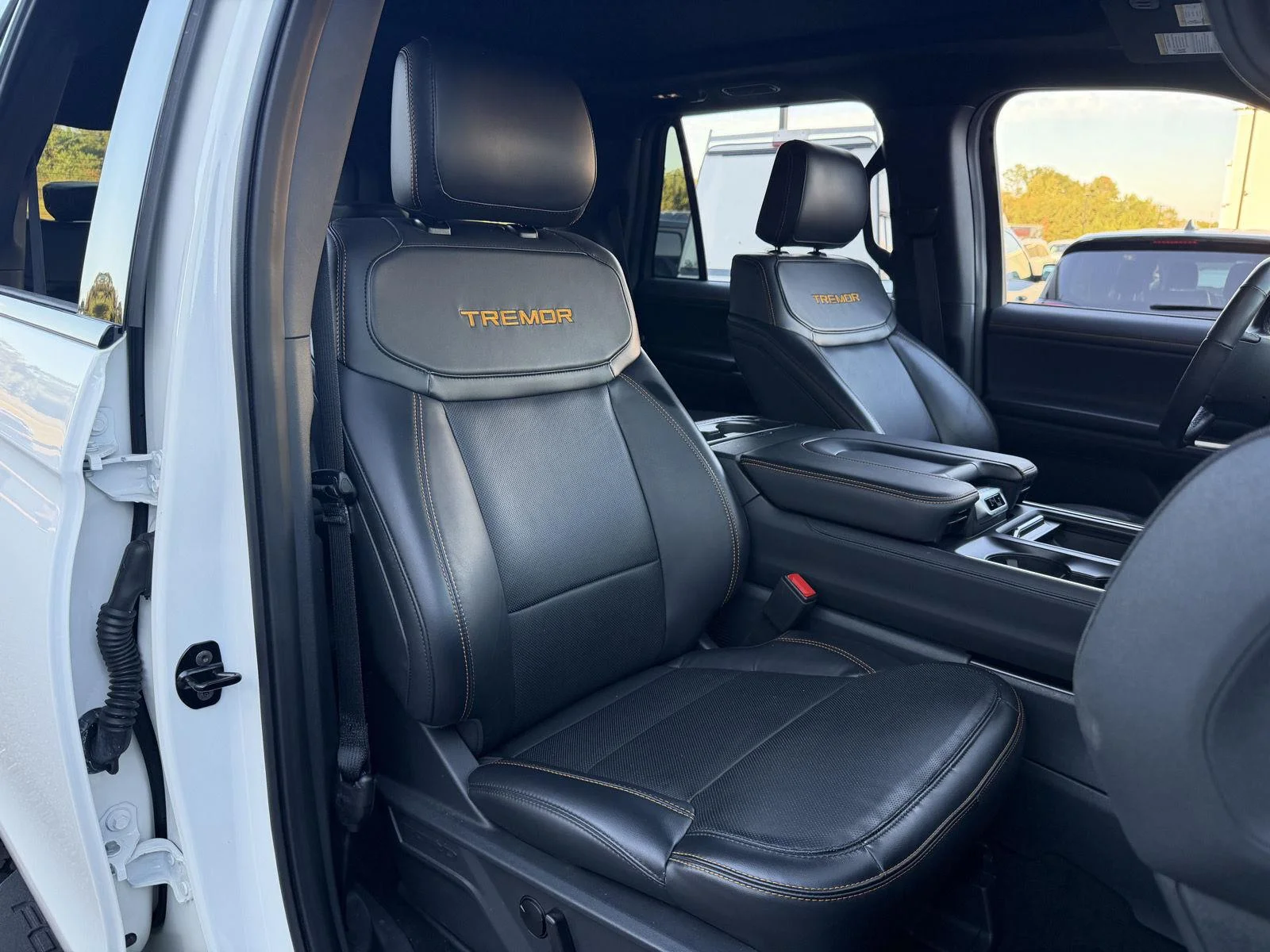 Used 2025 Star White Metallic Tri-Coat Ford Tremor image 21