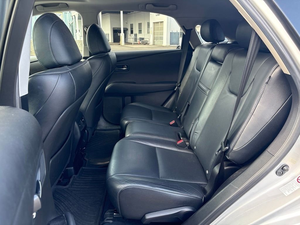 Used 2014 Silver Lexus 350 image 14