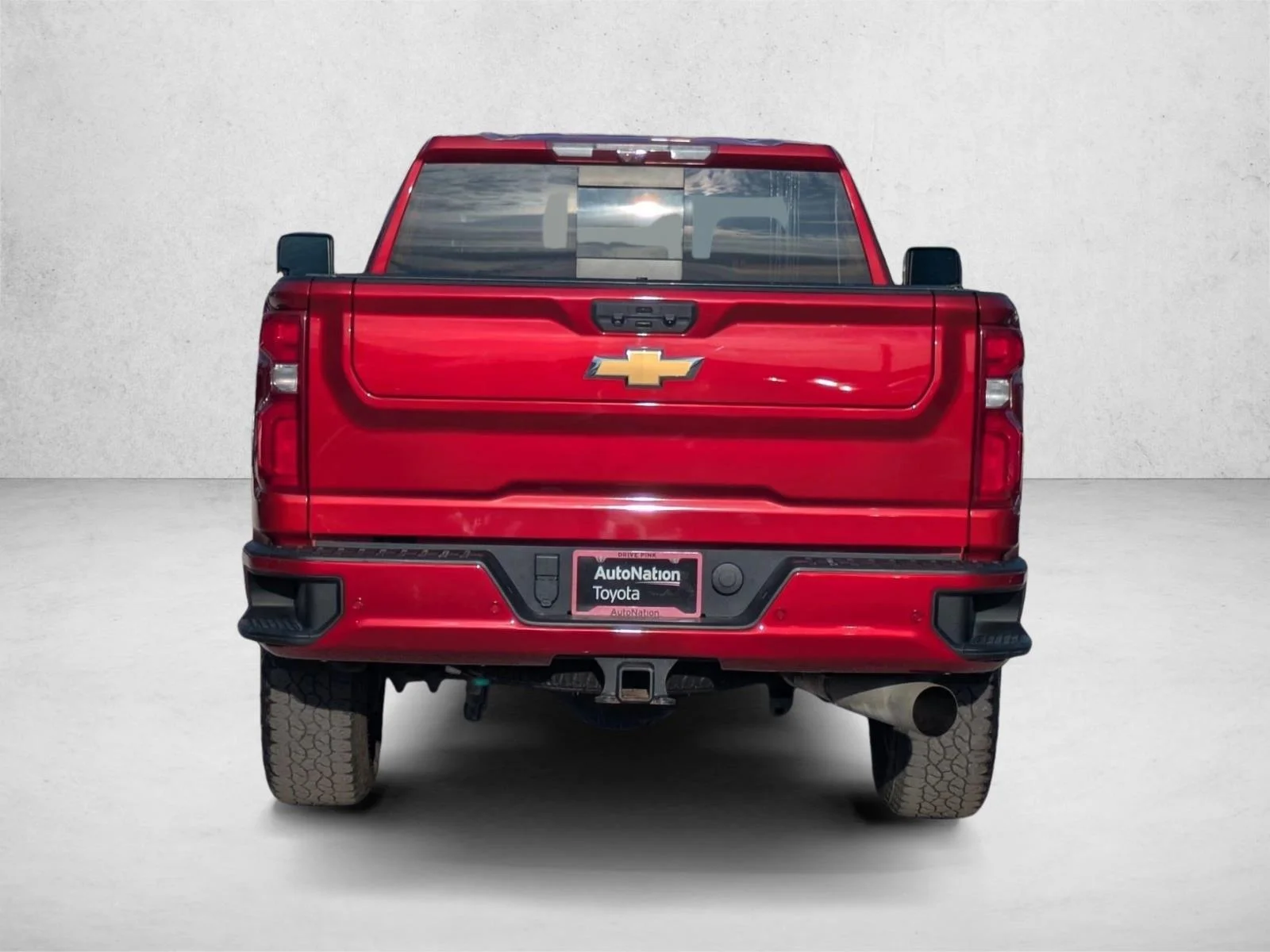 Used 2022 Cherry Red Tintcoat Chevrolet High Country image 6