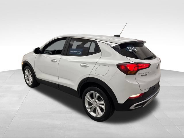 Used 2023 SUMMIT WHITE Buick Preferred image 4