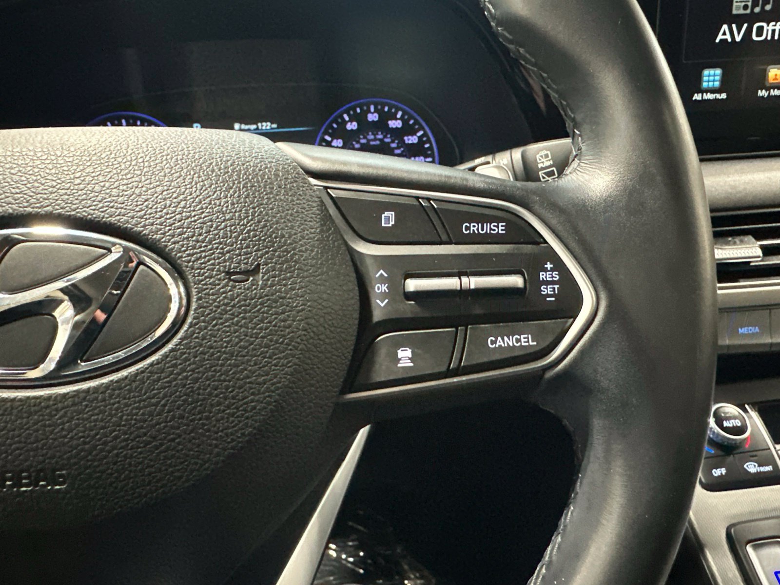 Used 2020 Black Hyundai SEL image 51