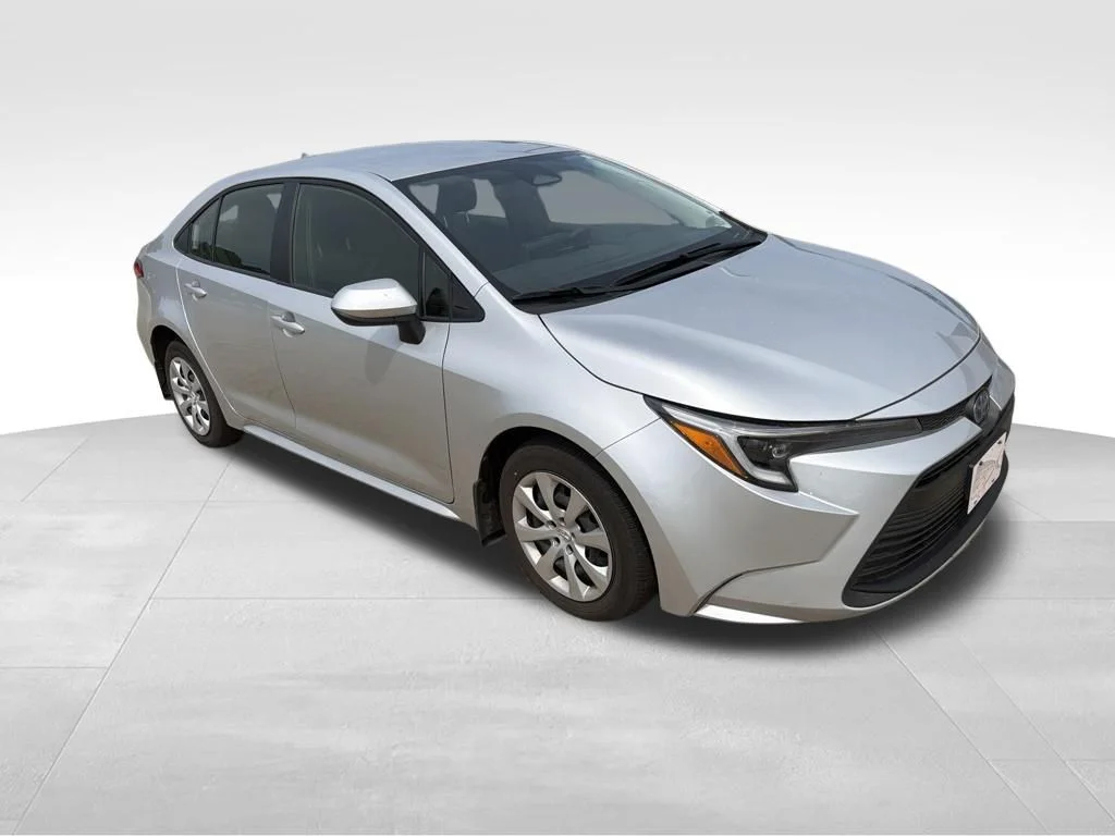 Used 2025 Silver Toyota LE image 2