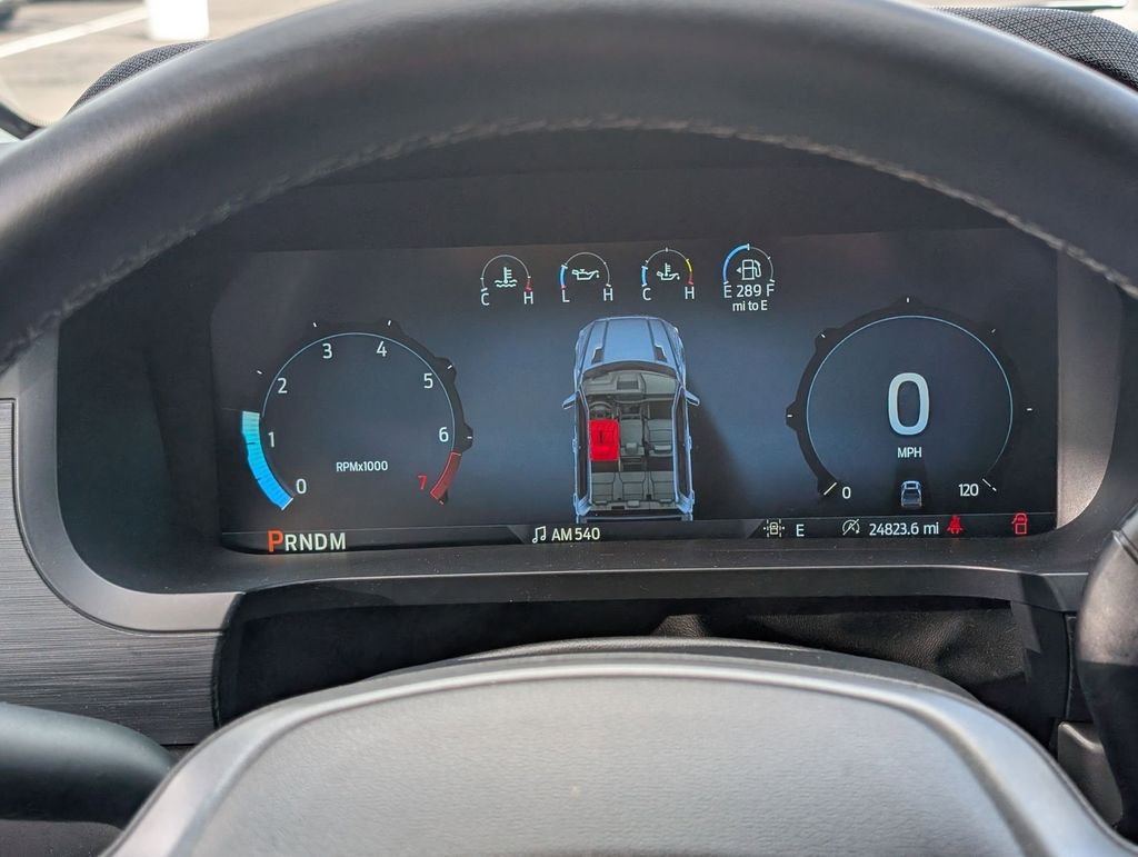 Used 2024  Ford XLT image 12