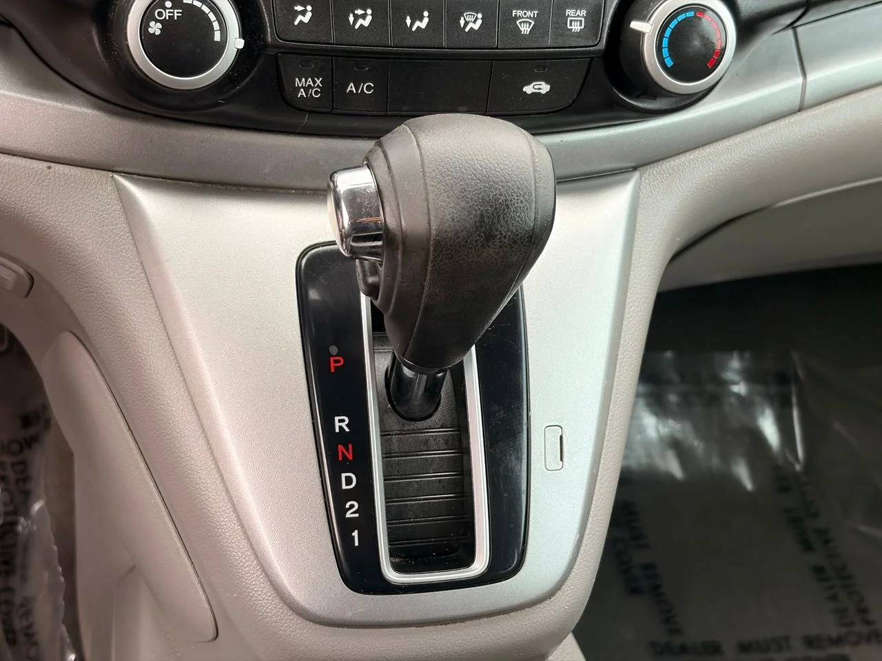 Used 2012 Alabaster Silver Metallic Honda LX image 23