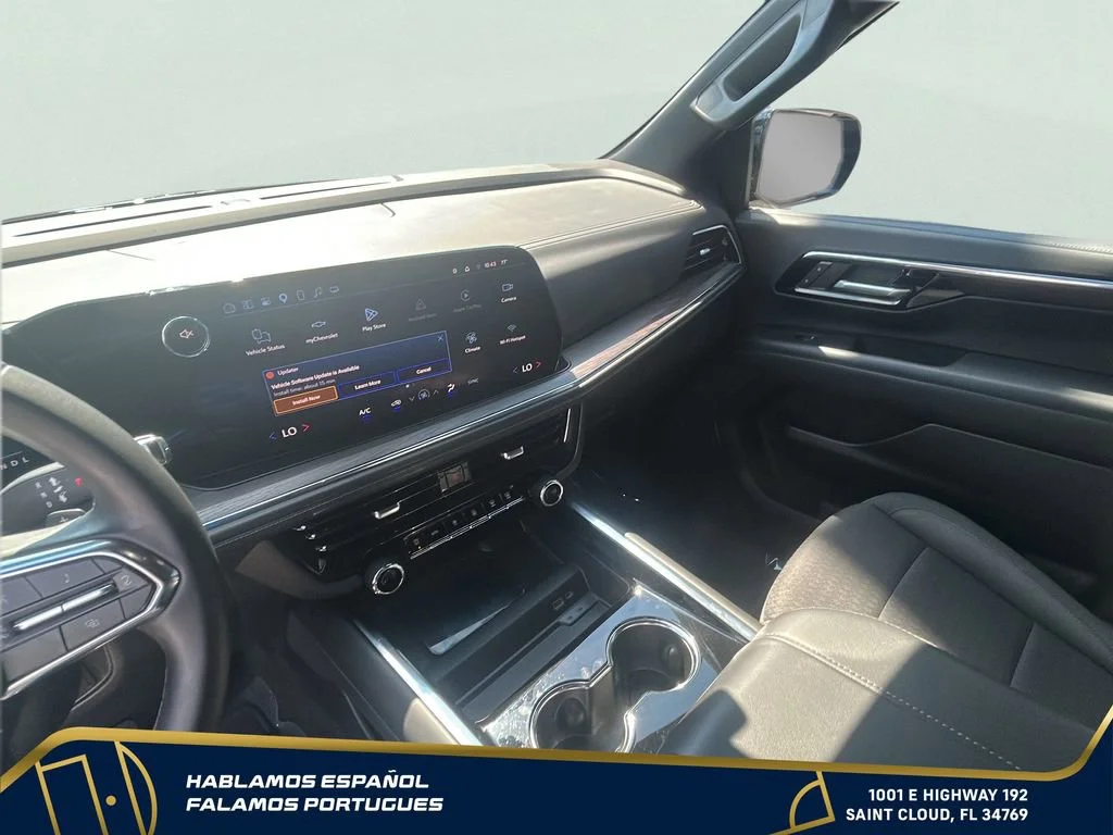 Used 2025 Black Chevrolet LS image 23