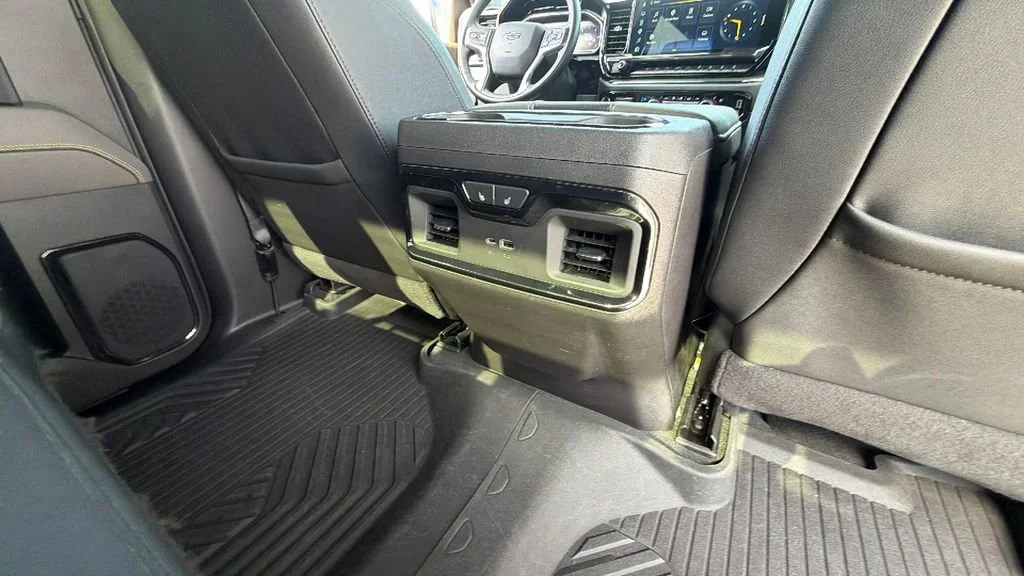 Used 2024 Summit White Chevrolet ZR2 image 32