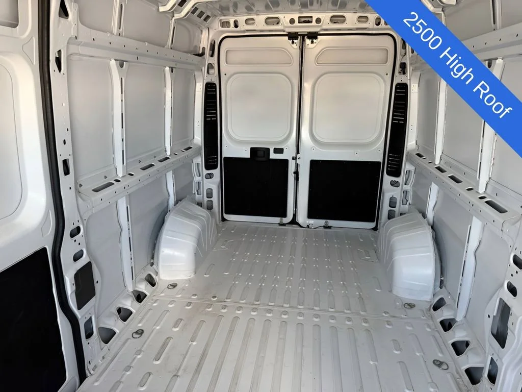 Used 2026 White Ram Tradesman image 11