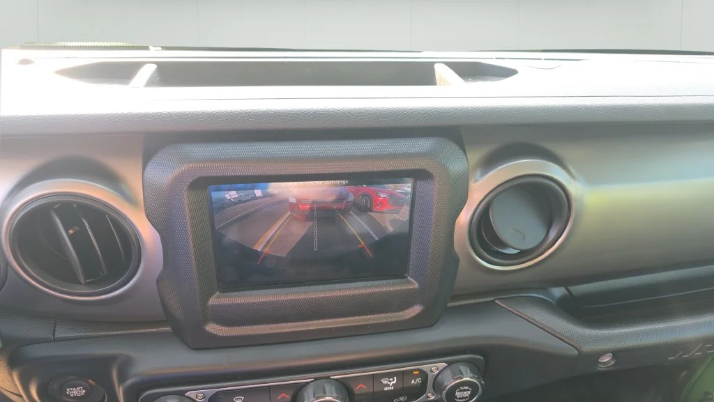 Used 2019 Green Jeep Sport S image 20