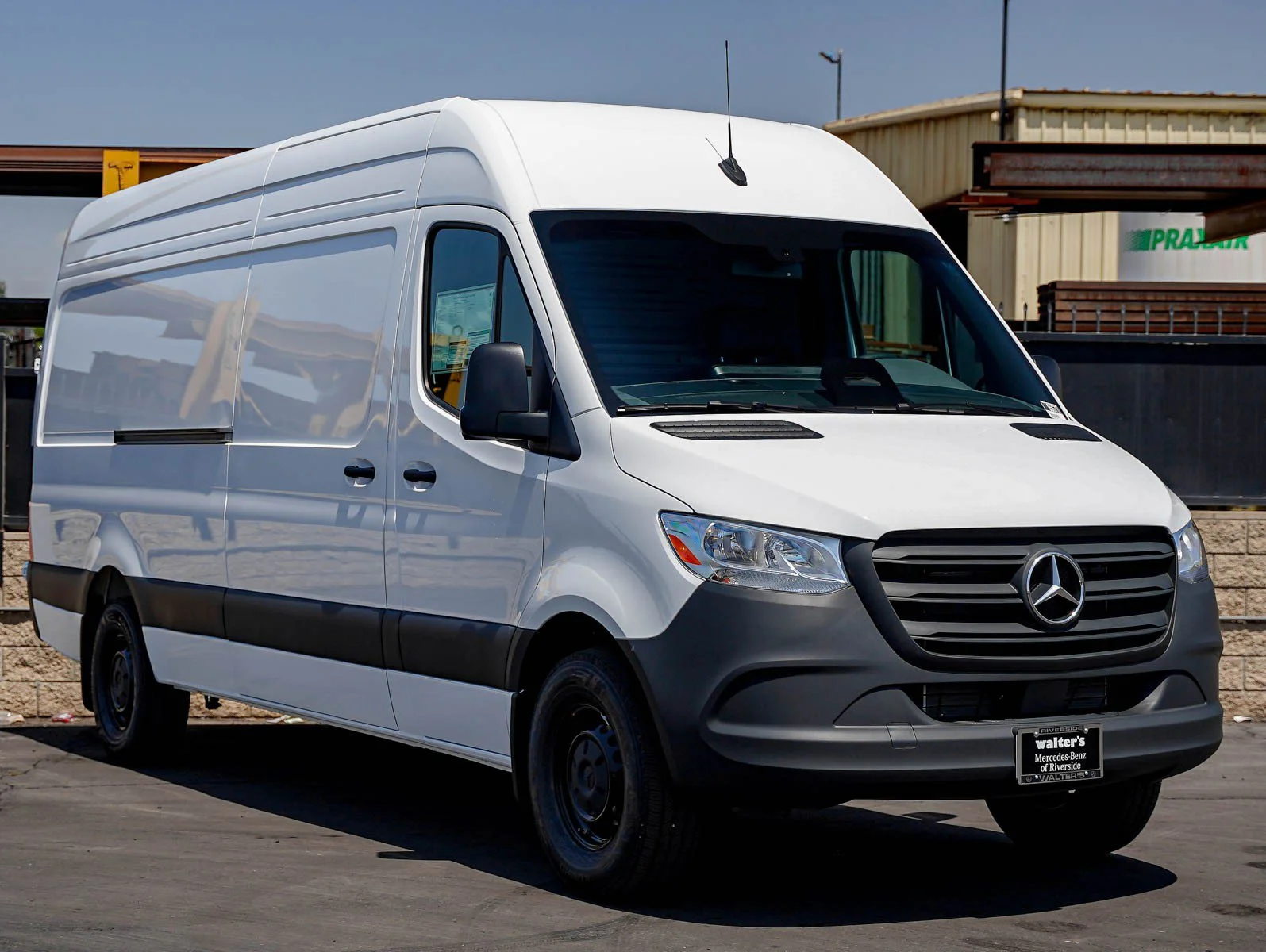 New 2026 Arctic White Mercedes-Benz  image 3