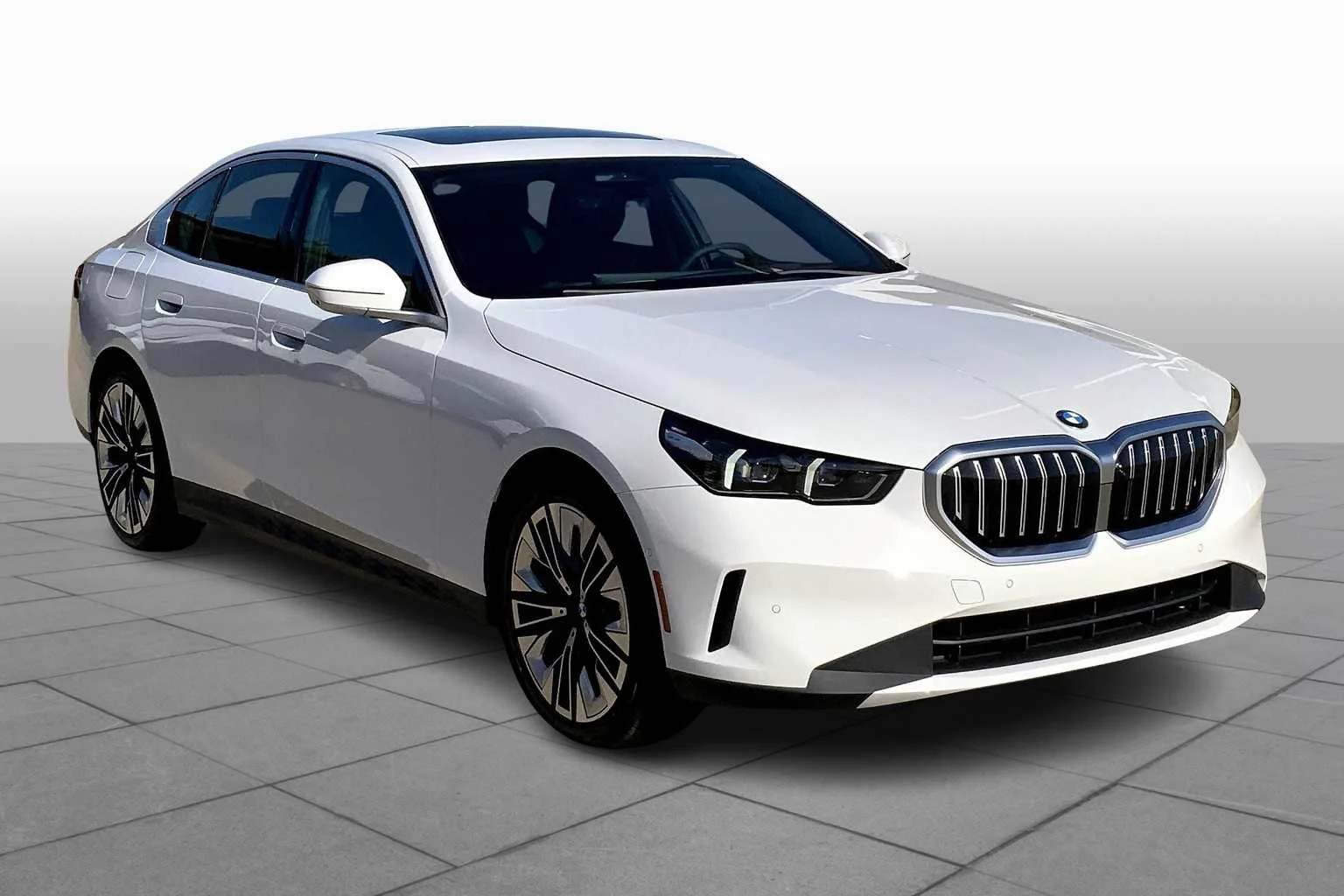 2026 BMW 5 Series 530i - Photo 2