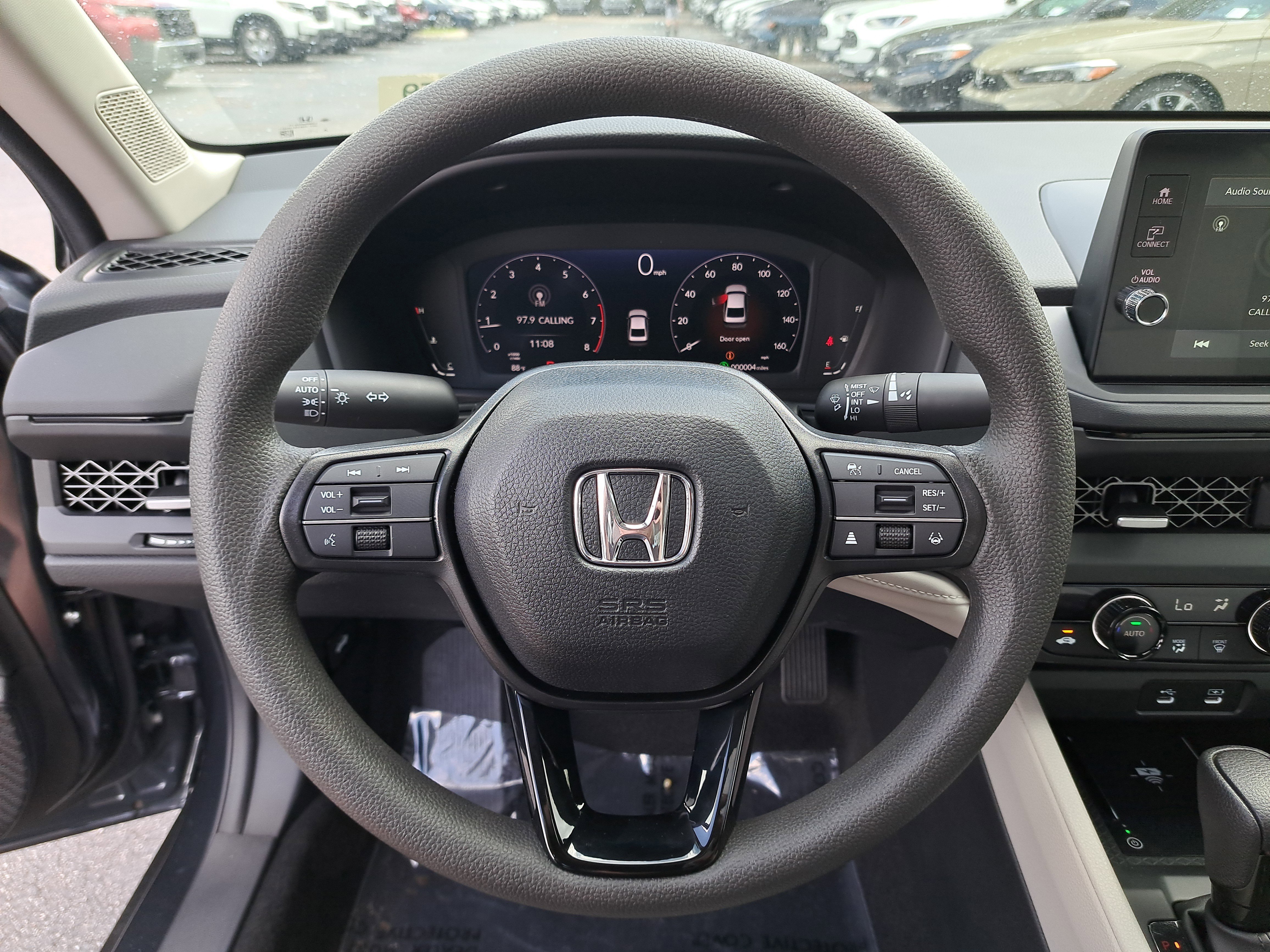 New 2026 Platinum White Pearl Honda SE image 25