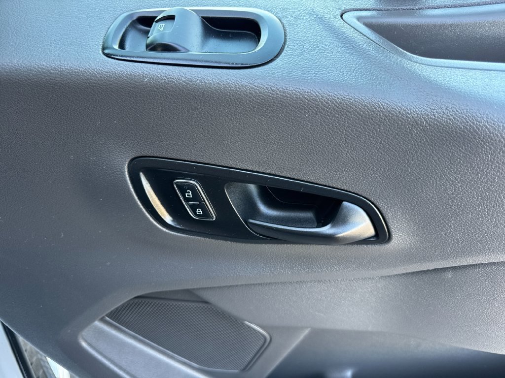 Used 2025 White Ford  image 18