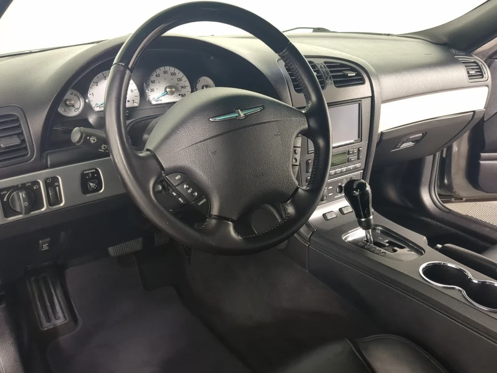Used 2003 Gray Ford Premium Hardtop image 16